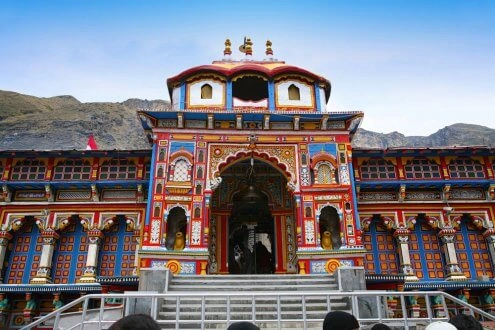 badrinath yatra taxi service india pilgrimage travel