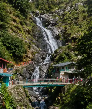 Easy Cab India offers car rental service for Bhagsu Waterfall