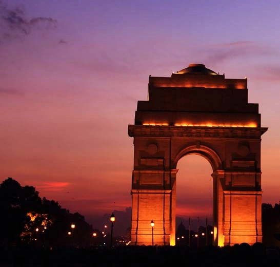 india gate delhi taxi service local sightseeing
