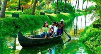 kerala honeymoon taxi service romantic travel india