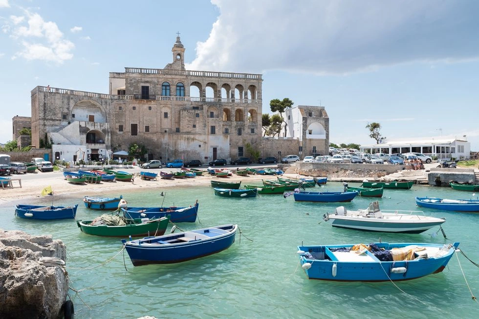 travel taxi service puglia europe destination tour