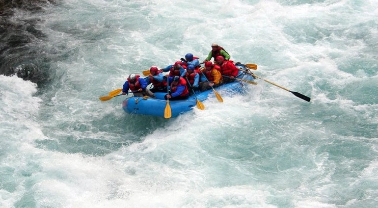 river rafting taxi service adventure sports india travel