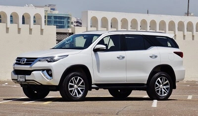 toyota fortuner cab service luxury travel india